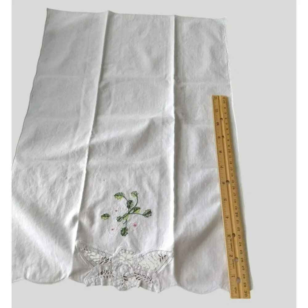 Vintage Embroidered White Cotton Hand Towel With Floral Design & Lace Trim 18x13